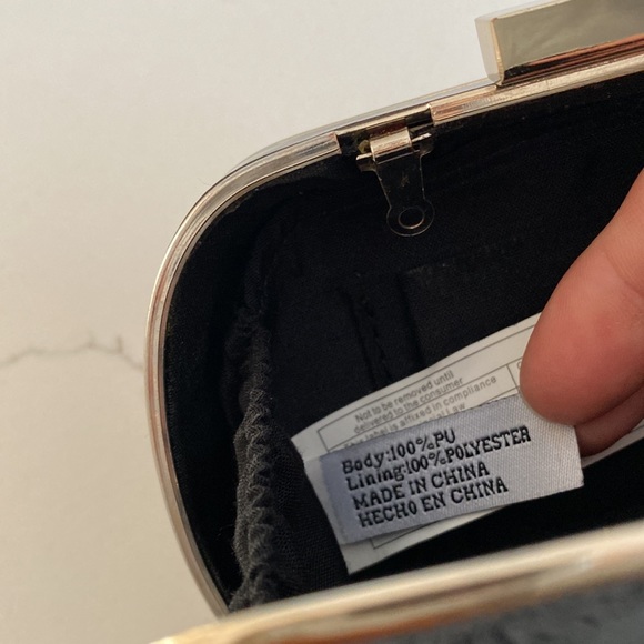 Aldo Small Clutch Purse - Picture 5 of 9